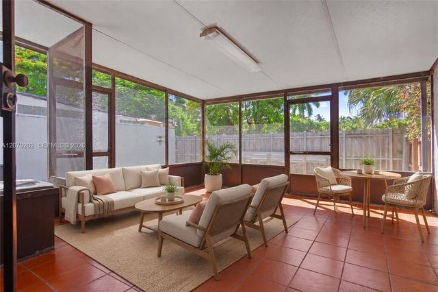 2524 SW 122nd Court, Miami, FL 33175