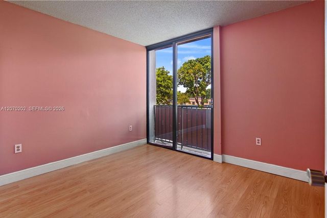2524 SW 122nd Court, Miami, FL 33175