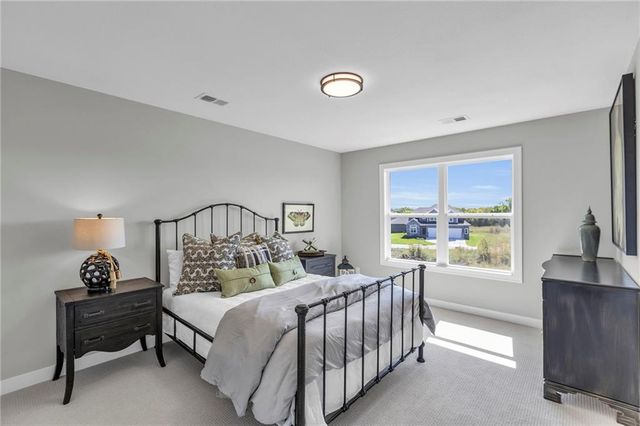 17483 W 169th Terrace, Olathe, KS 66062