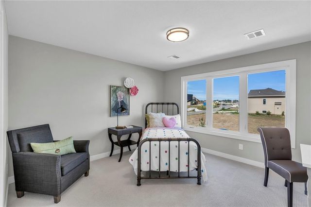 17483 W 169th Terrace, Olathe, KS 66062