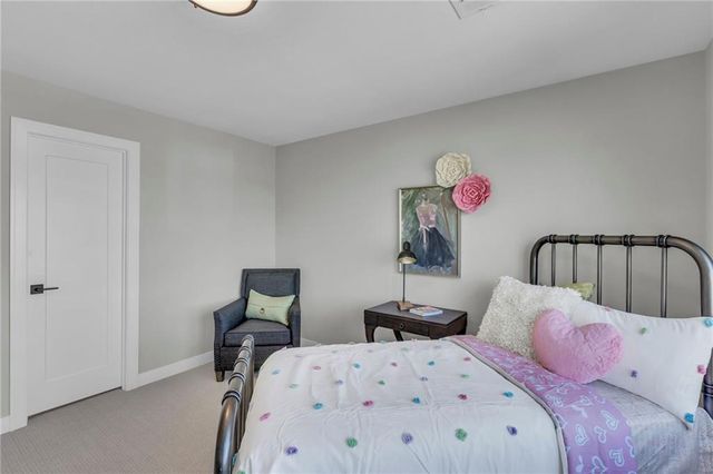 17483 W 169th Terrace, Olathe, KS 66062