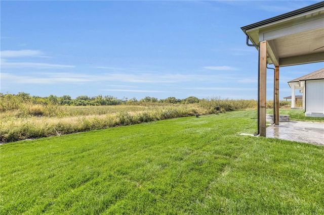 17483 W 169th Terrace, Olathe, KS 66062