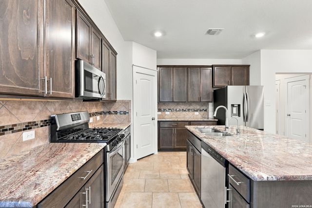 517 Candor Stone, Cibolo, TX 78108