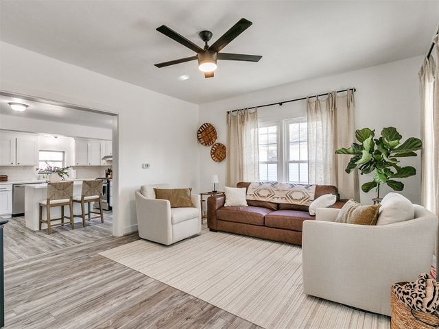 308 E Broadway Avenue, Kingfisher, OK 73750