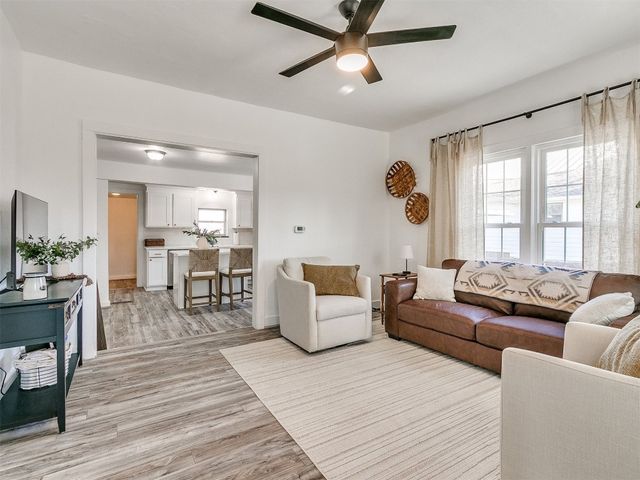 308 E Broadway Avenue, Kingfisher, OK 73750