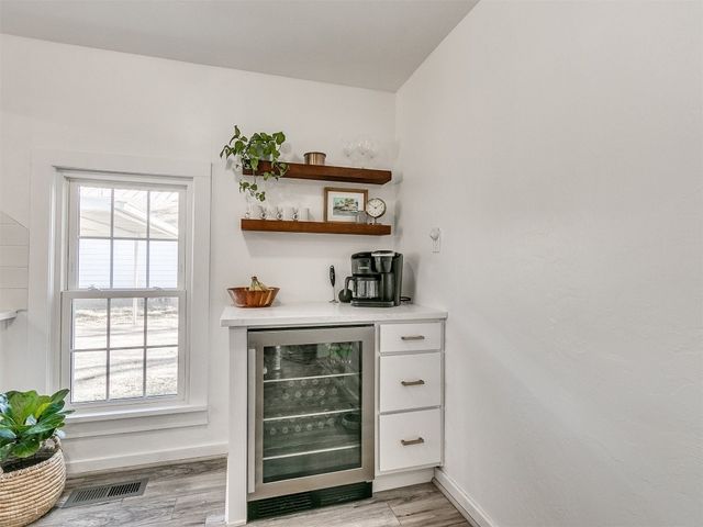 308 E Broadway Avenue, Kingfisher, OK 73750