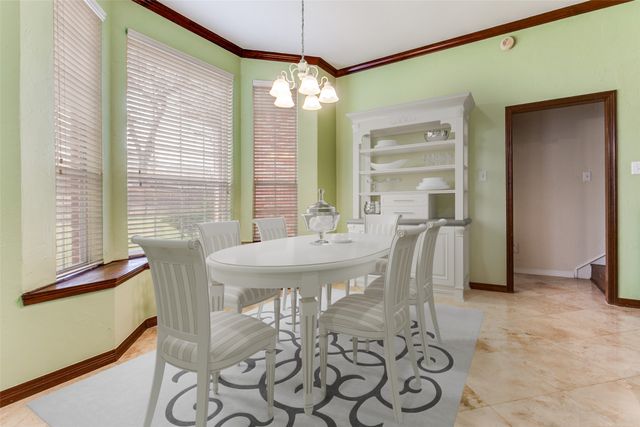 1119 Creekwood Drive, Garland, TX 75044