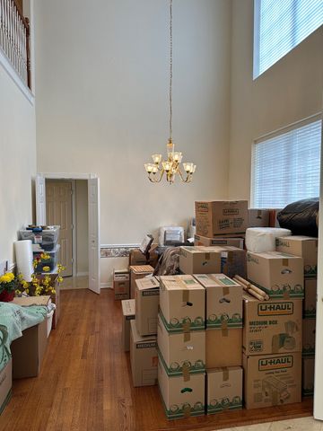 1119 Creekwood Drive, Garland, TX 75044