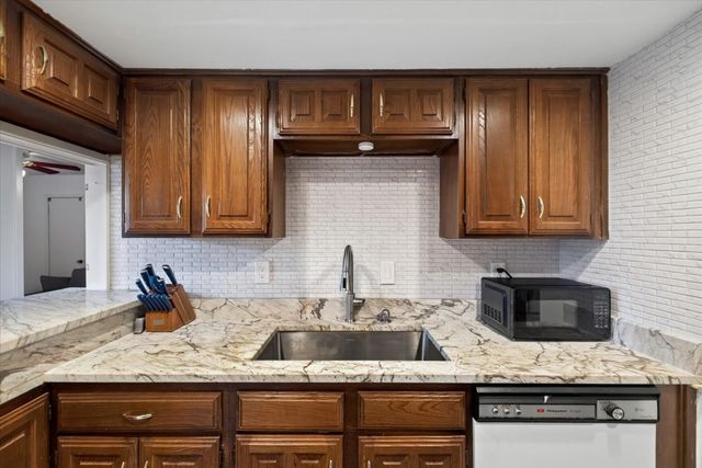 2802 Southern Cross Drive, Garland, TX 75044