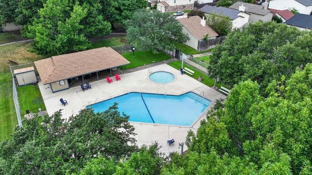 2802 Southern Cross Drive, Garland, TX 75044