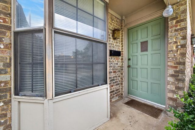 2802 Southern Cross Drive, Garland, TX 75044