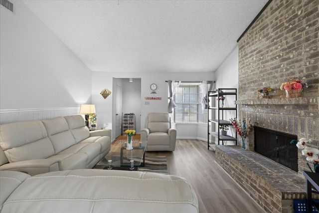2802 Southern Cross Drive, Garland, TX 75044