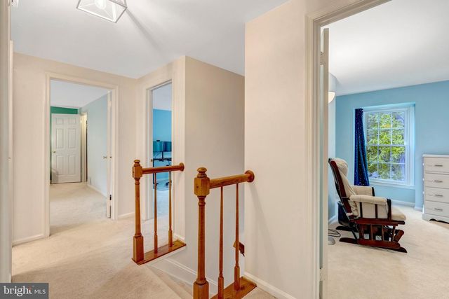 6 WEST CT, Sterling, VA 20165