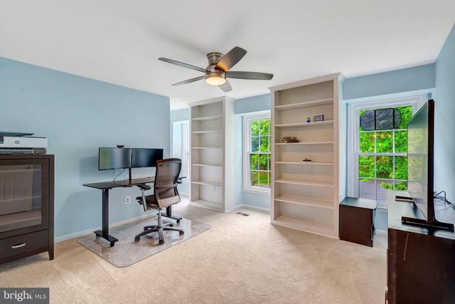 6 WEST CT, Sterling, VA 20165