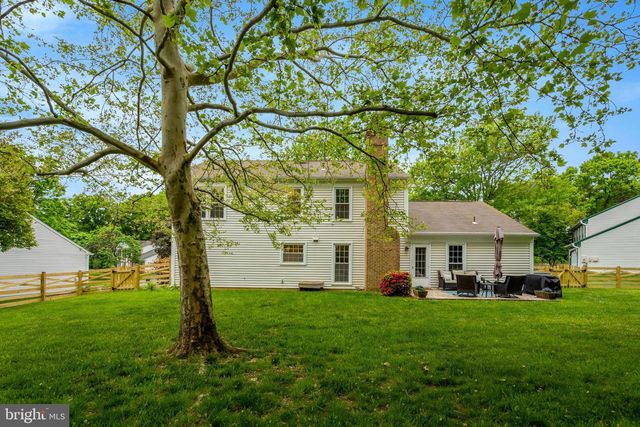 6 WEST CT, Sterling, VA 20165
