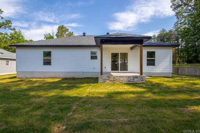 214 Pineview Avenue, Sherwood, AR 72120