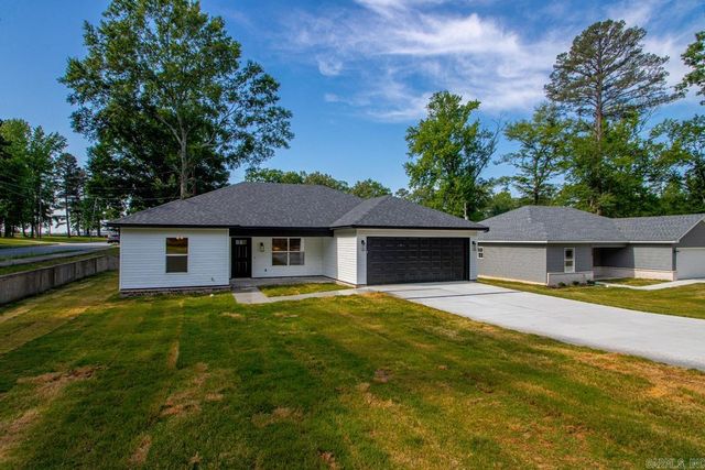 214 Pineview Avenue, Sherwood, AR 72120