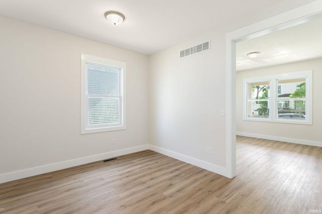 1011 Allen Street, South Bend, IN 46616