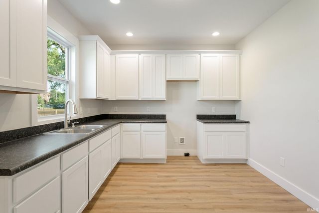 1011 Allen Street, South Bend, IN 46616