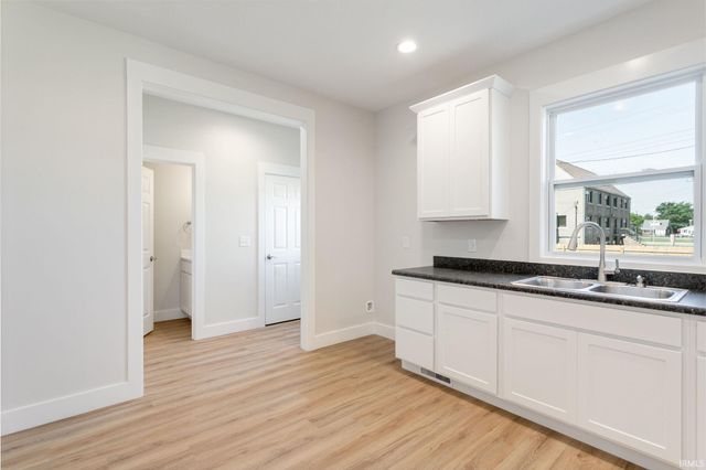 1011 Allen Street, South Bend, IN 46616