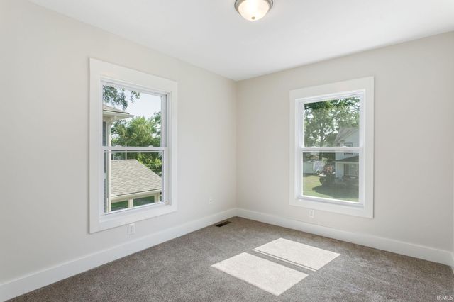 1011 Allen Street, South Bend, IN 46616