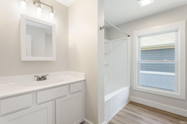 1011 Allen Street, South Bend, IN 46616