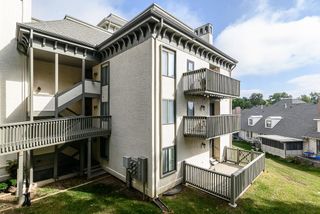 303 E Partridge #G Avenue G, Independence, MO 64055