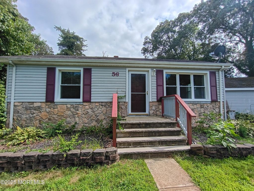 56 Bryant Road, Waretown, NJ 08758