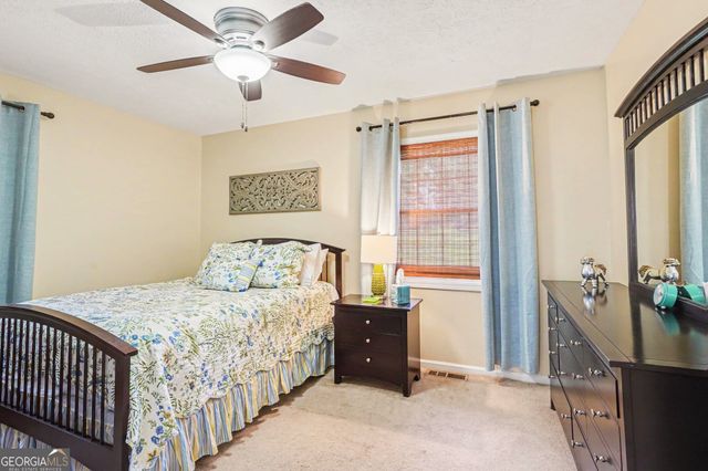 4074 Newnan Road, Griffin, GA 30223