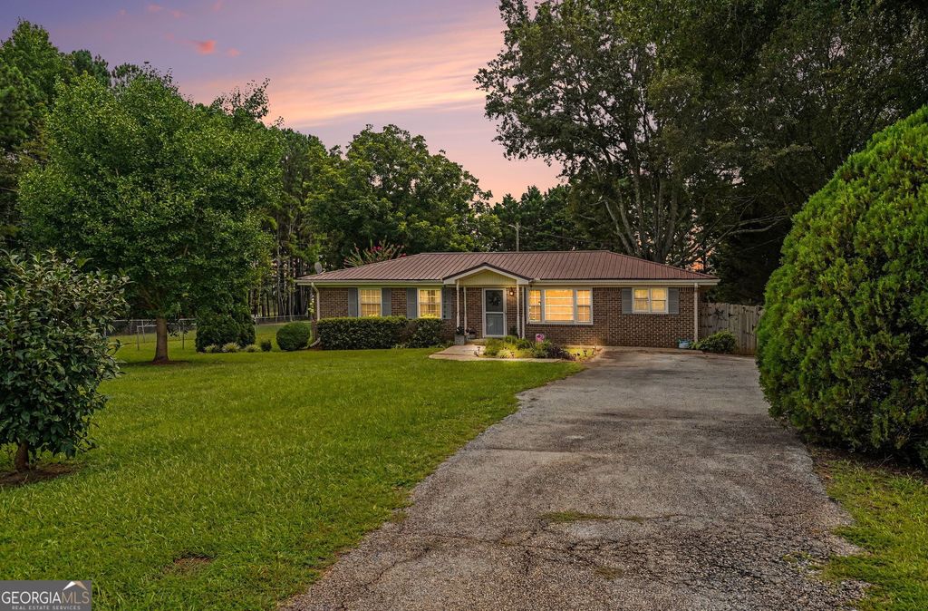 4074 Newnan Road, Griffin, GA 30223