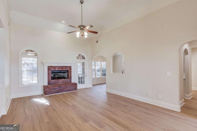 2052 Double Springs Place, Monroe, GA 30656