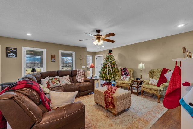 126 Dial Ln, Rickman, TN 38580