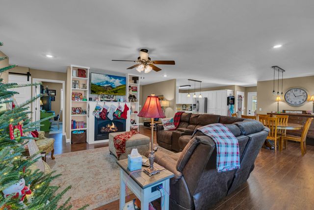 126 Dial Ln, Rickman, TN 38580