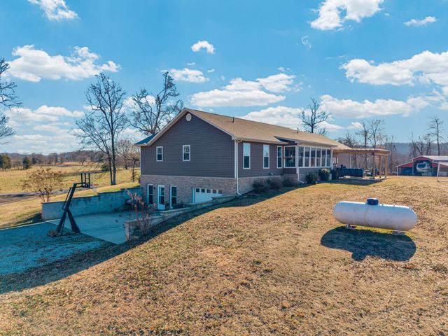 126 Dial Ln, Rickman, TN 38580
