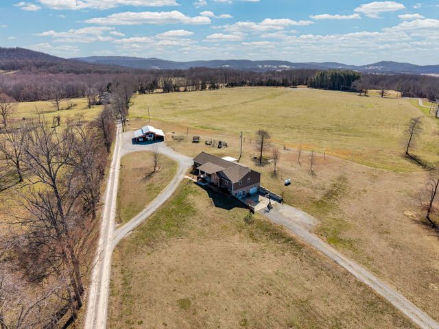 126 Dial Ln, Rickman, TN 38580