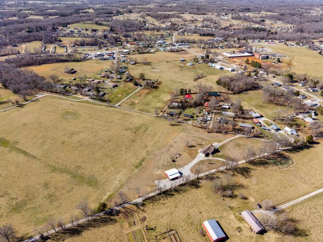 126 Dial Ln, Rickman, TN 38580