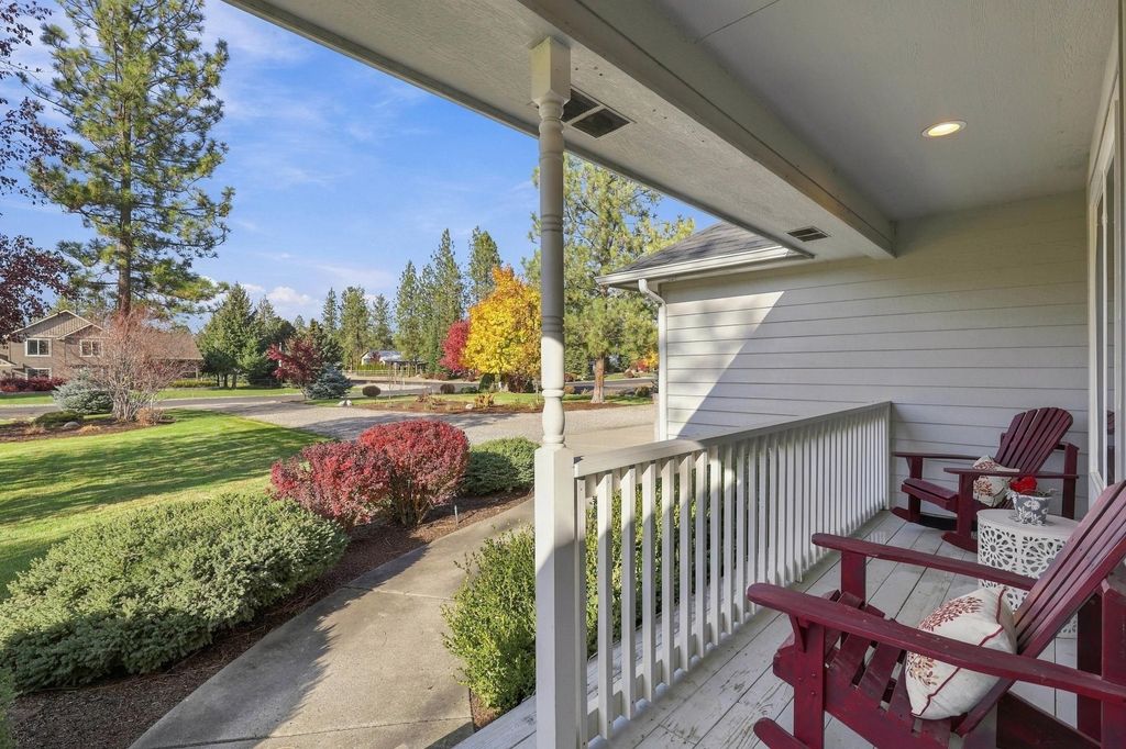 17569 N Sunnyvale Dr, Nine Mile Falls, WA 99026 photo 2