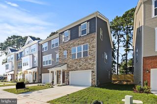 8250 LONGFORD RD, Millersville, MD 21108
