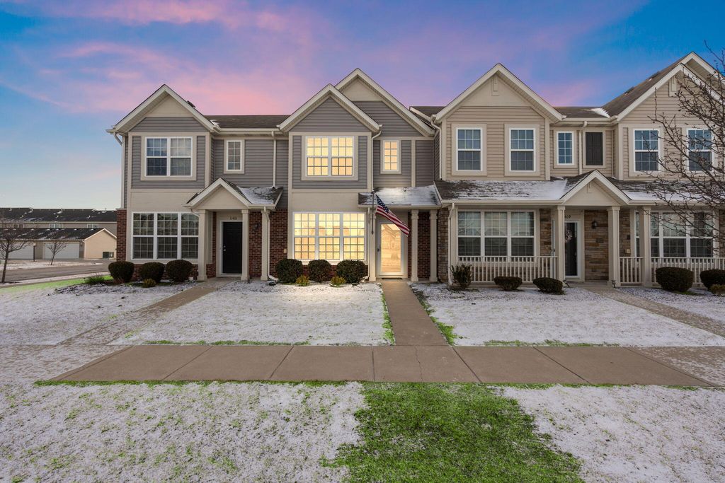 11405 Vermont Place, Crown Point, IN 46307