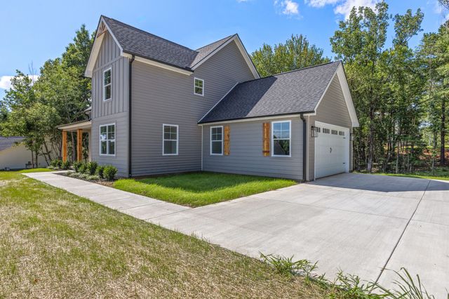 1001 Walnut Grove Rd, Dickson, TN 37055