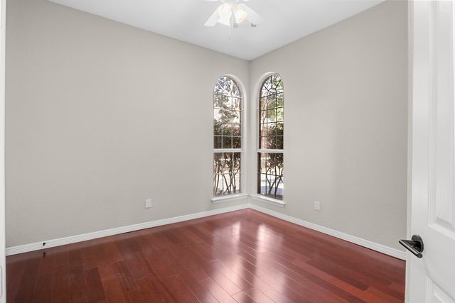 504 Broad Leaf Lane, Mckinney, TX 75072