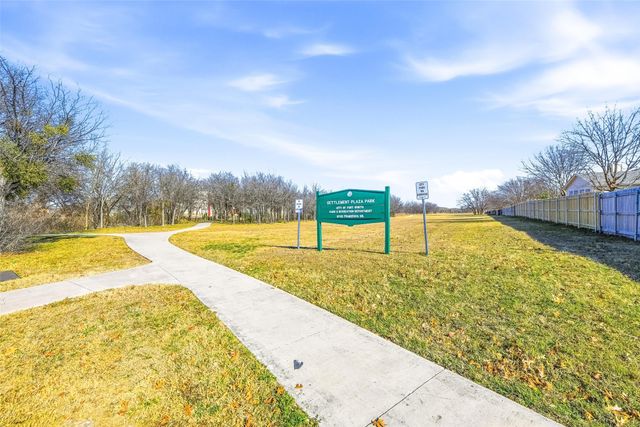 517 Panay Way Drive, Fort Worth, TX 76108