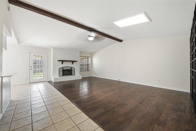 517 Panay Way Drive, Fort Worth, TX 76108