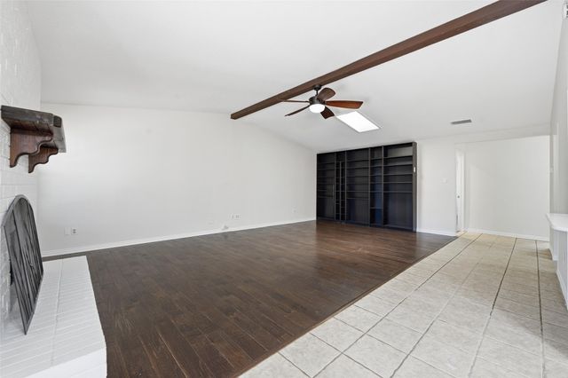 517 Panay Way Drive, Fort Worth, TX 76108