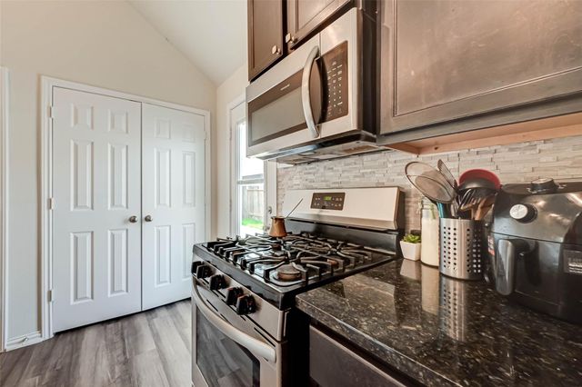 5027 Green Gate Trail, Richmond, TX 77469