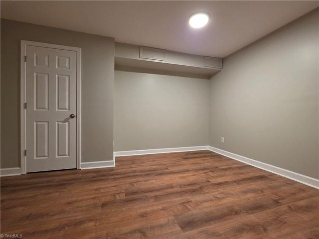 157 Woodbriar Road, Winston-salem, NC 27106