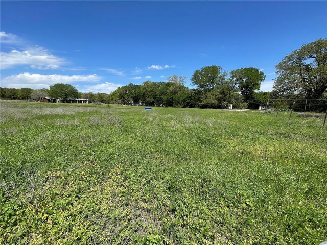 1134 Ladybird Lane, Reno, TX 76020