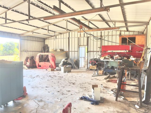 1134 Ladybird Lane, Reno, TX 76020