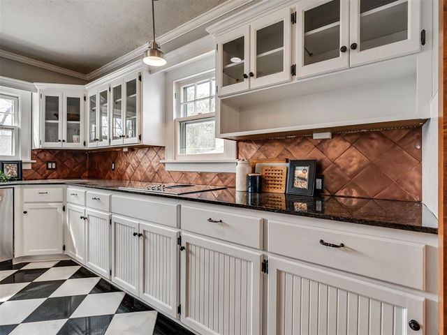 624 S Flood Avenue, Norman, OK 73069