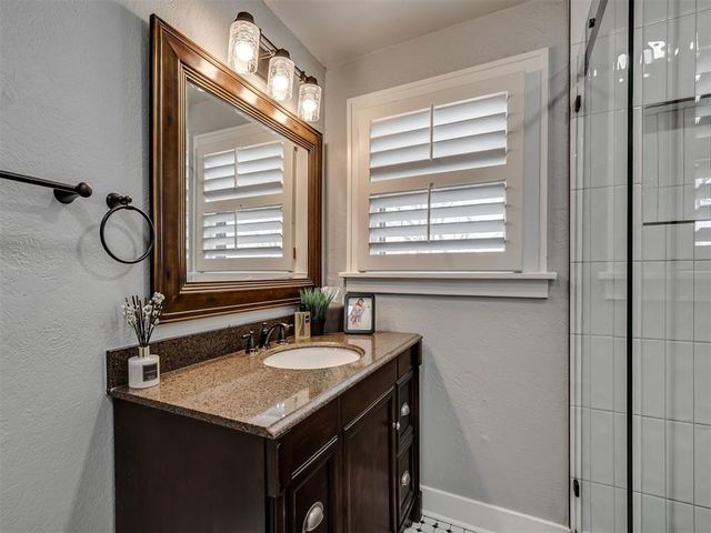 624 S Flood Avenue, Norman, OK 73069